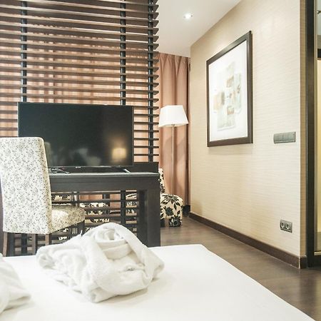 Azz Asturias Langrehotel & Spa Langreo Bagian luar foto